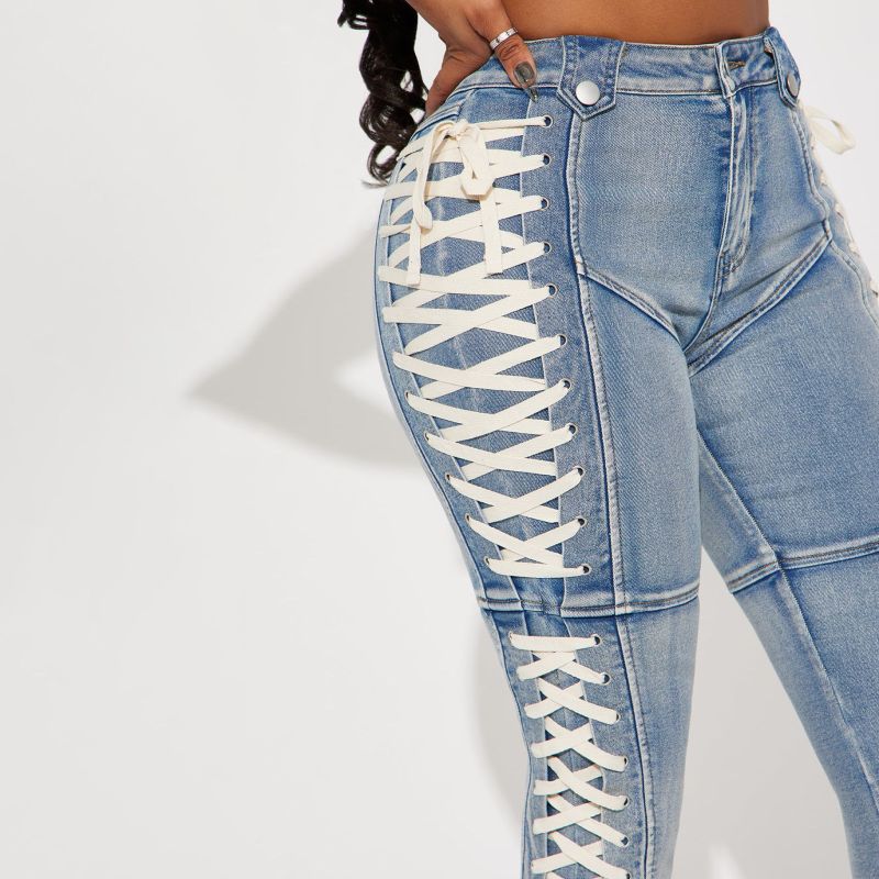 Designsoo Trendy Lace-Up Side Detail Denim Jeans for Bold Women
