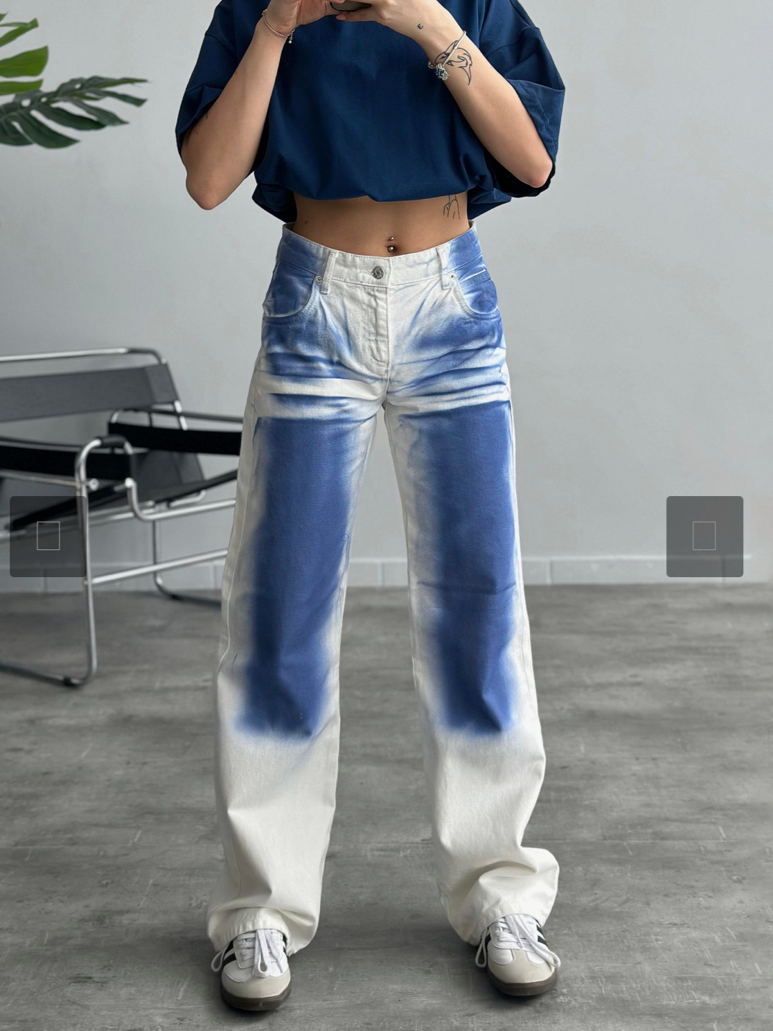 Vintage Spray-Painted Contrast Color Straight-Leg Denim Jeans