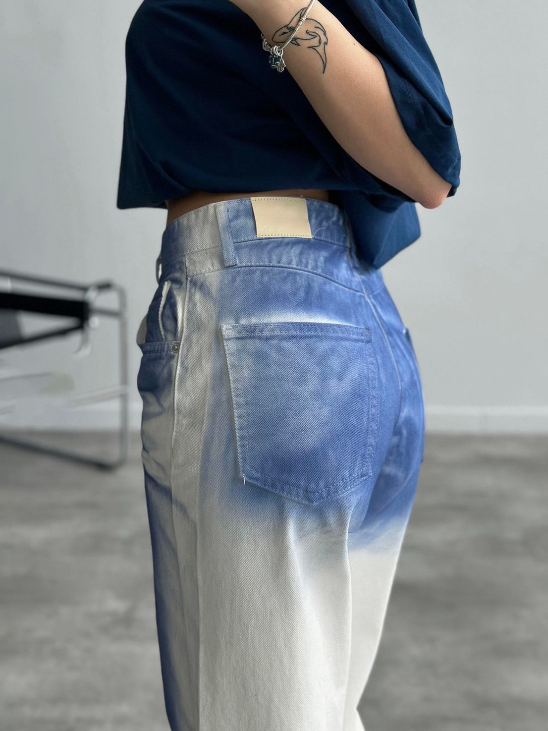 Vintage Spray-Painted Contrast Color Straight-Leg Denim Jeans