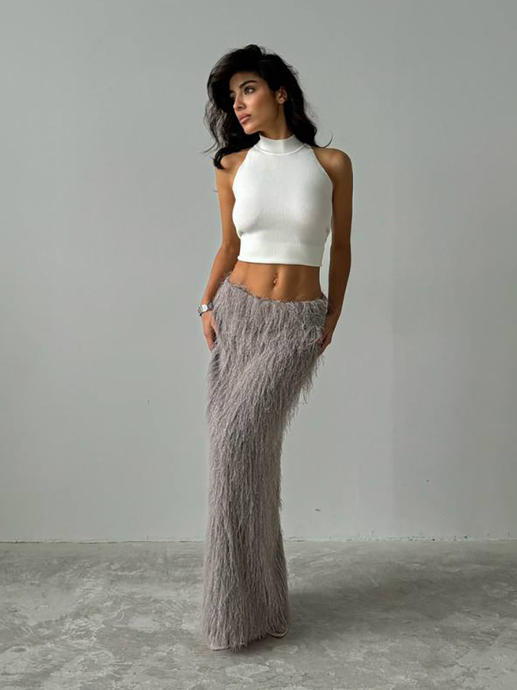 Designsoo French Noble Lady Style Solid Color Fuzzy Half Skirt