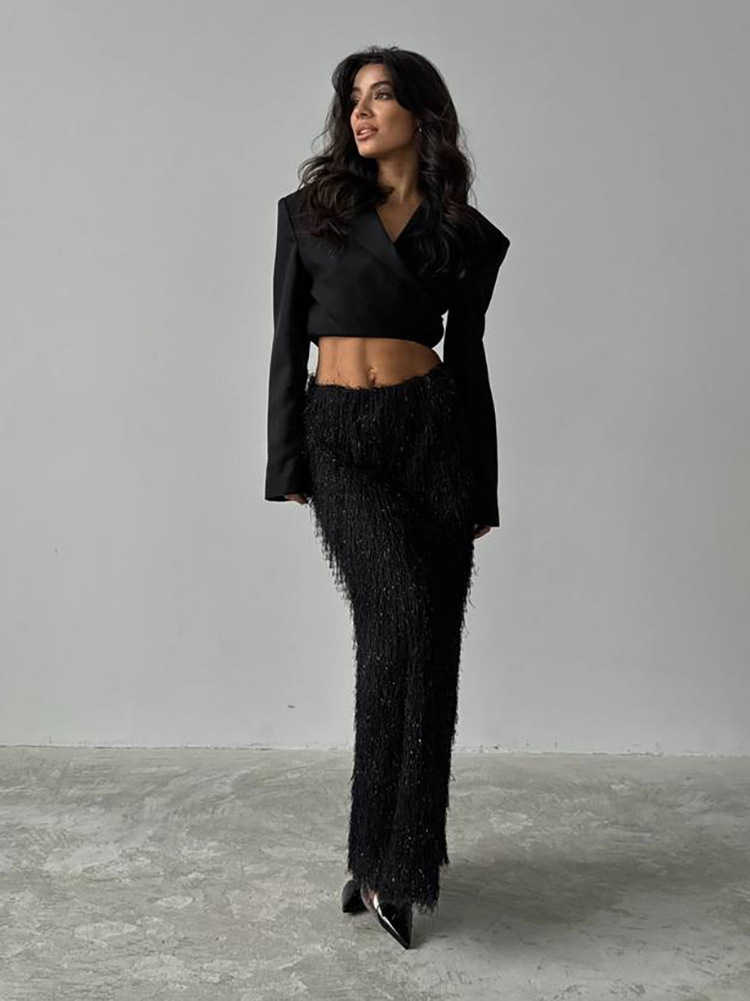 Designsoo French Noble Lady Style Solid Color Fuzzy Half Skirt