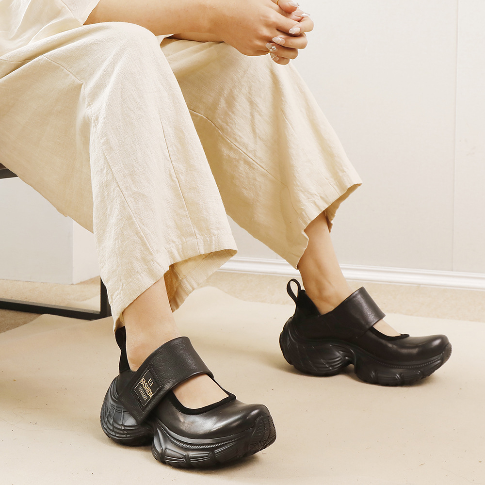 Designsoo Genuine Leather Lightweight Thick Sole Dad Shoes with Vintage Style