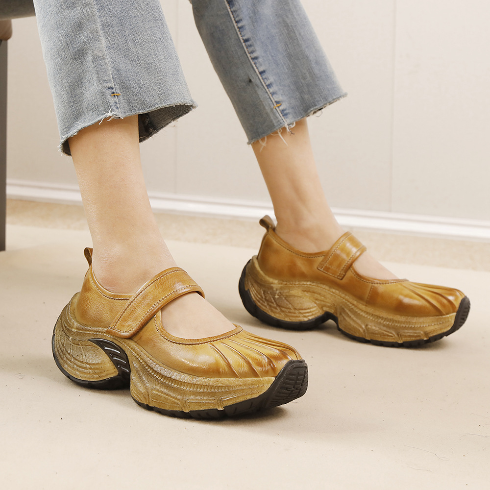 Designsoo Handcrafted Dad Shoes with Thick Sole and Shallow-Cut Casual Flats