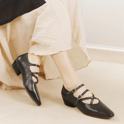 Designsoo Washed Leather Full Leather Inside-Out Cross Strap Shallow-Cut Pointed Toe Flats 01