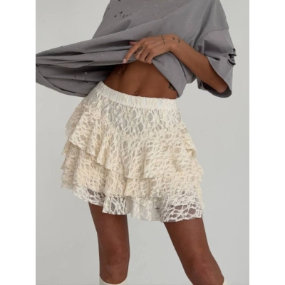 Designsoo White Lace Ruffle Hem Half Skirt 01
