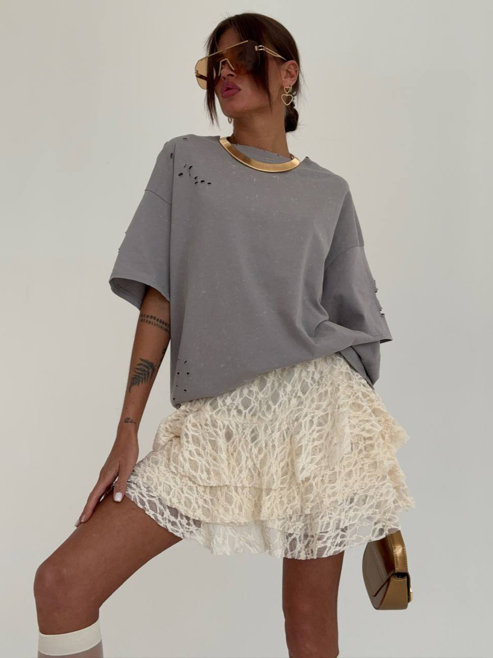 Designsoo White Lace Ruffle Hem Half Skirt