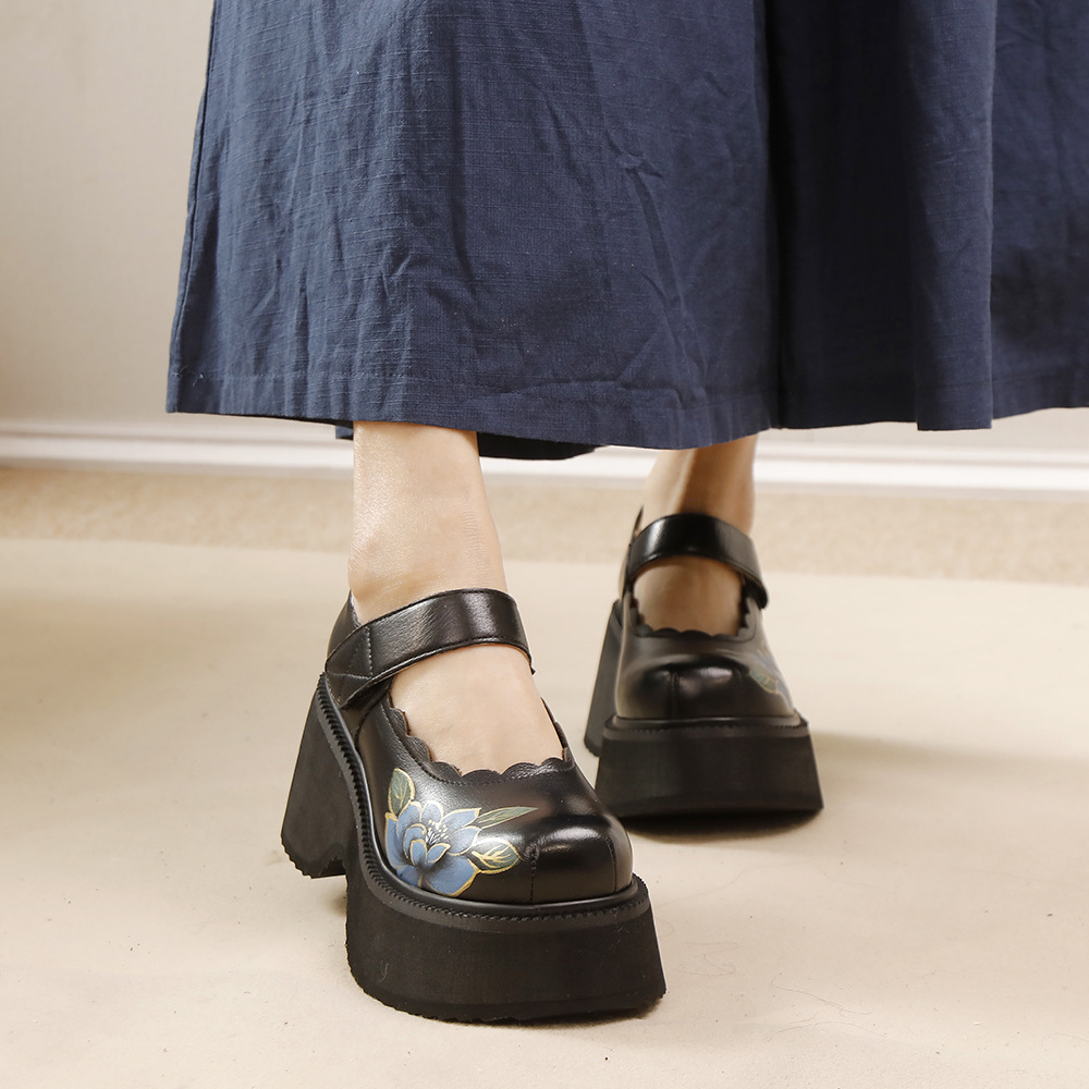 Designsoo Vintage Thick Sole Hand-Painted One-Strap Flats