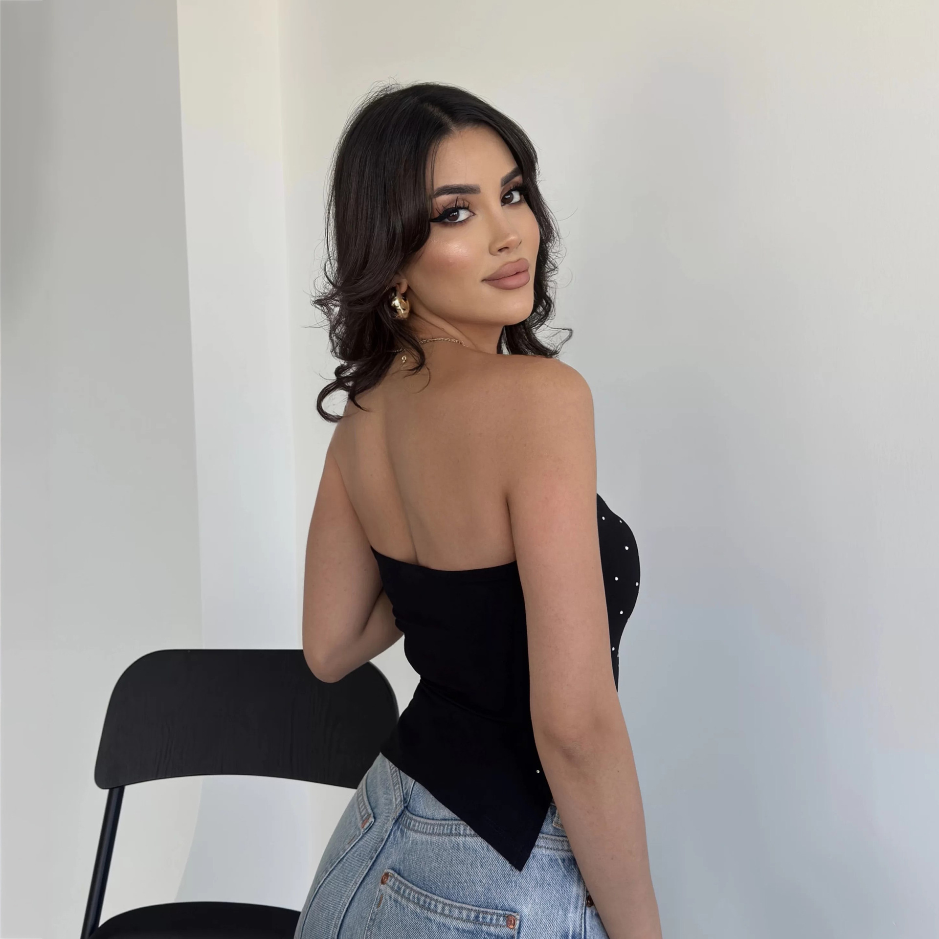 Designsoo High-End Sexy Black Rhinestone Embellished Slim Fit Top - Fashionable Design, Showcasing Individual Charm