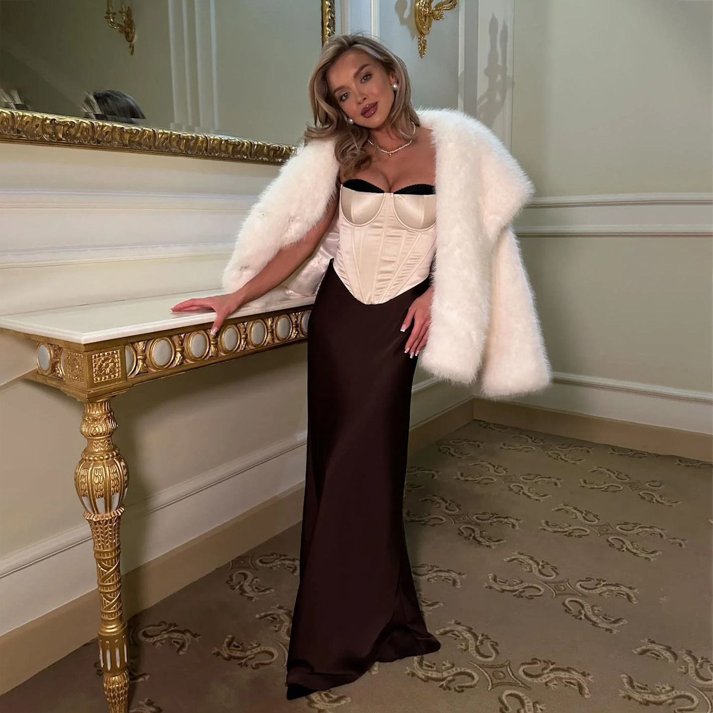 Designsoo Women's Fishbone Solid Color Tank Top - Ideal Inner Layer, Slim Fit