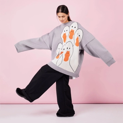 Designsoo Cartoon Duck Jacquard Patchwork Long Sleeve Oversized Sweater for Women – Casual Knit Pullover 01