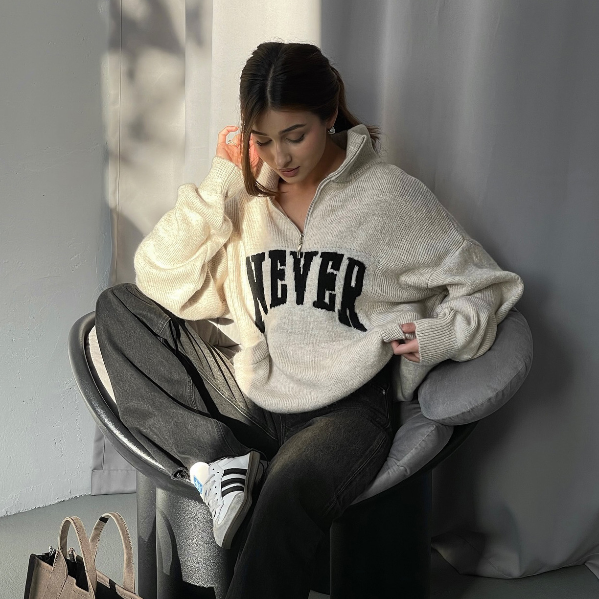 Designsoo French Sweet & Spicy Colorblock Letter Half-Zip Sweater for Women – Casual Knit Pullover