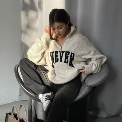 Designsoo French Sweet & Spicy Colorblock Letter Half-Zip Sweater for Women – Casual Knit Pullover 02