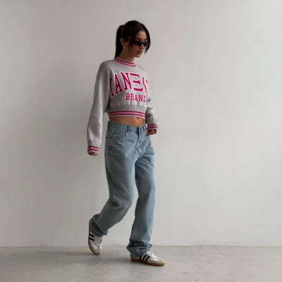 Designsoo Short Cropped Sporty Colorblock Oversized Sweater for Women – Casual Knit Pullover 01