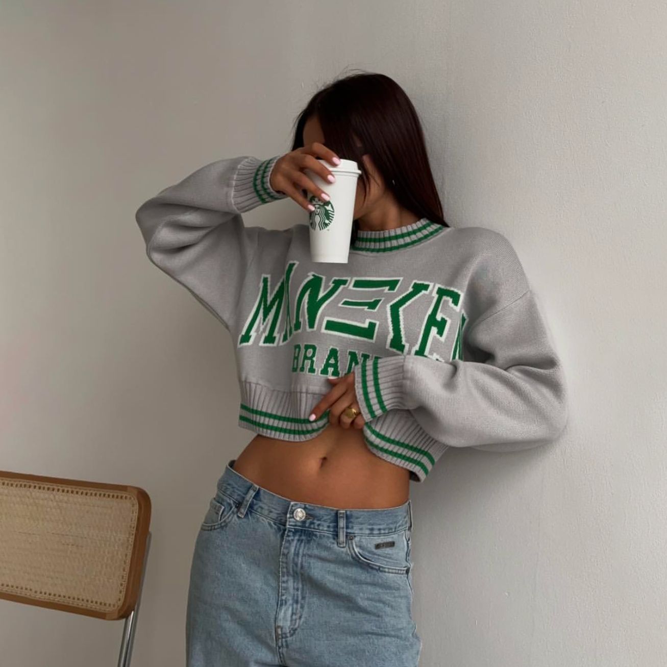 Designsoo Short Cropped Sporty Colorblock Oversized Sweater for Women – Casual Knit Pullover