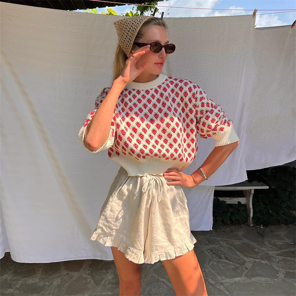 Designsoo Sweet Knit Sweater for Women – Cute Strawberry Print, Colorblock Crewneck Short Pullover