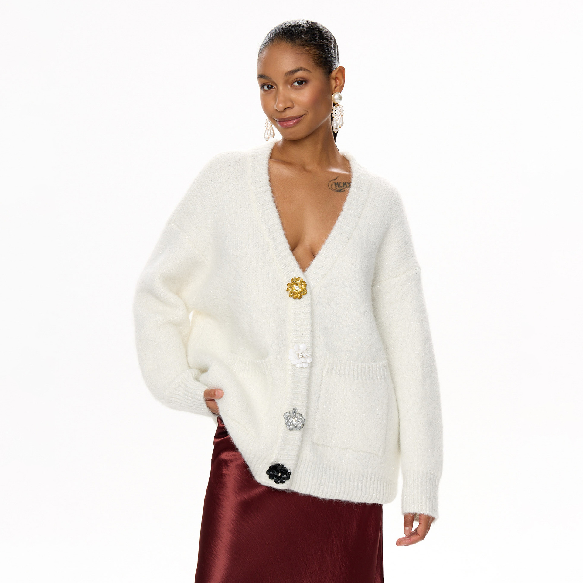 Colorful Button Design Lazy Chic Sweater for Women – Oversized Knit Cardigan with Playful Touch