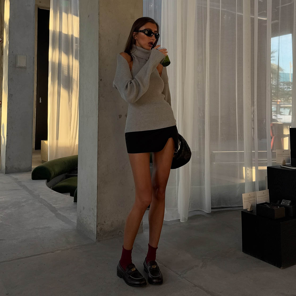 Fashion Grey High Neck Open Back Sweater with Long Sleeve Top 2-Piece Set for Women – Autumn Winter Outfit