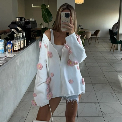 French Sweet & Spicy Style 3D Floral Embroidery Lazy Chic Sweater for Women – Trendy Knit Top with Romantic Touch 02