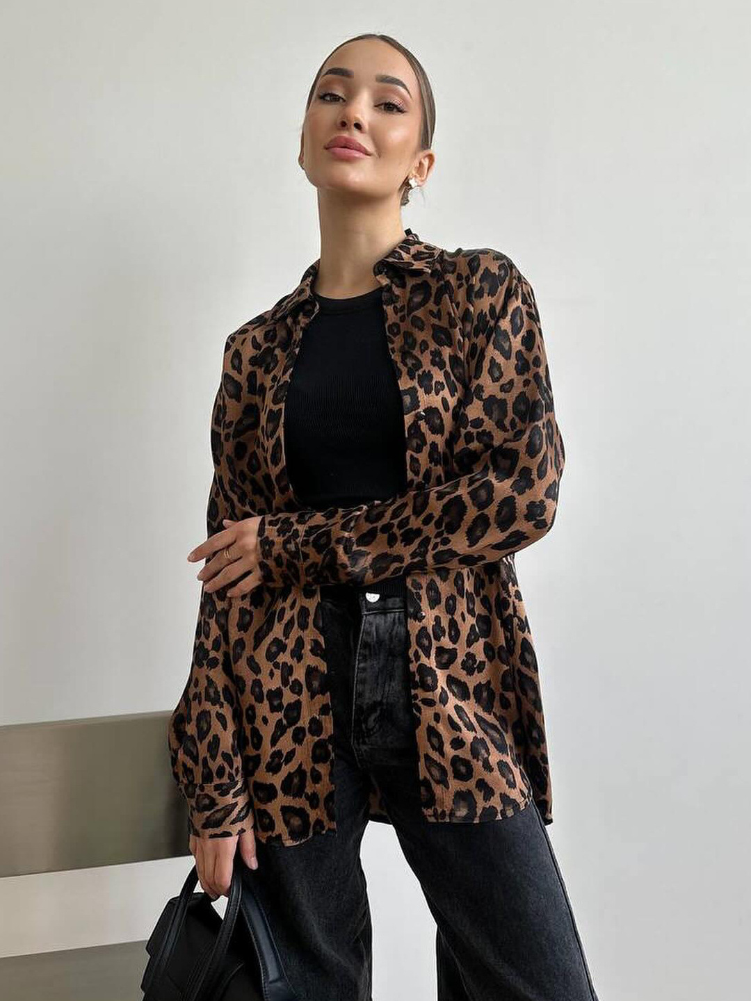 Hong Kong Style Long Sleeve Leopard Print Shirt Jacket for Women – Vintage Inspired Casual Blouse Coat