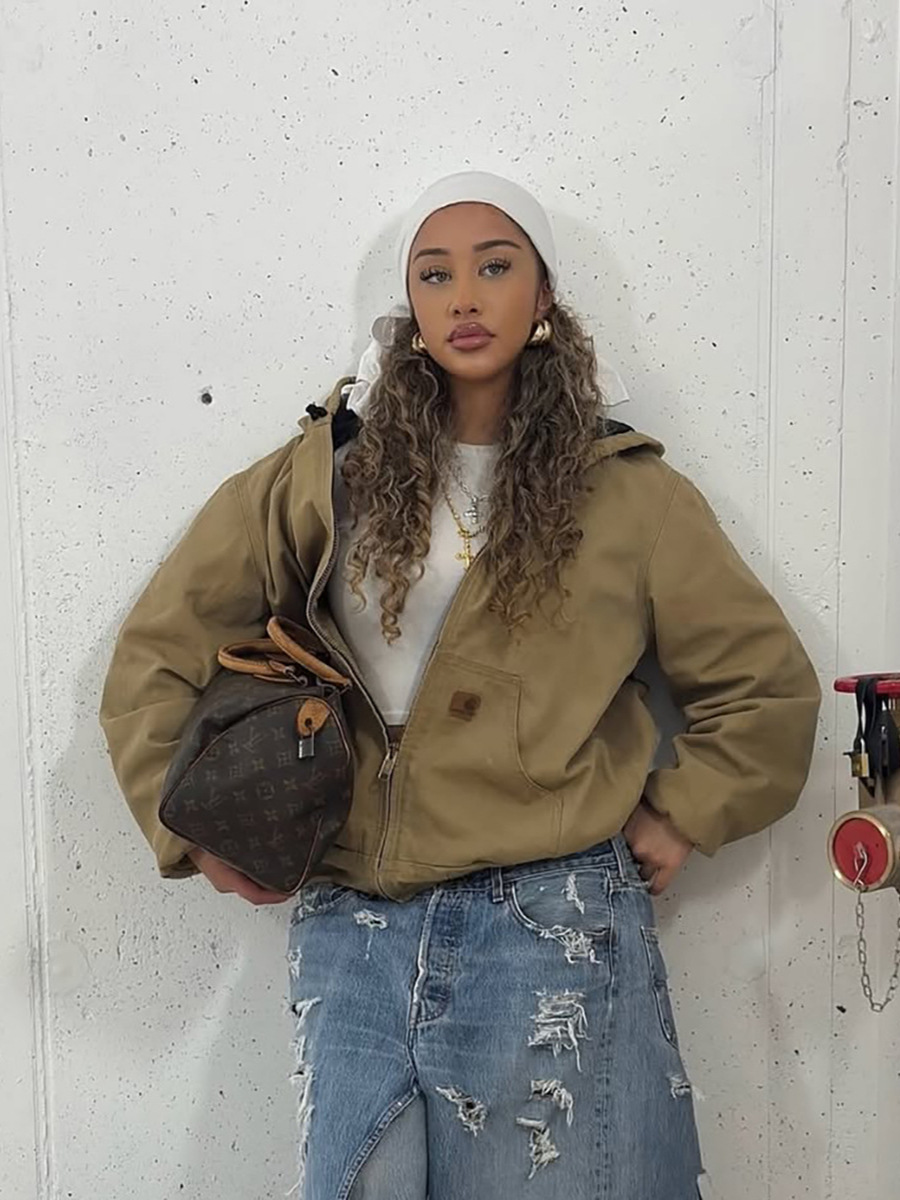 Designsoo Hooded Back Cow Embroidery Sweatshirt Jacket for Women – Oversized Casual Pullover Hoodie