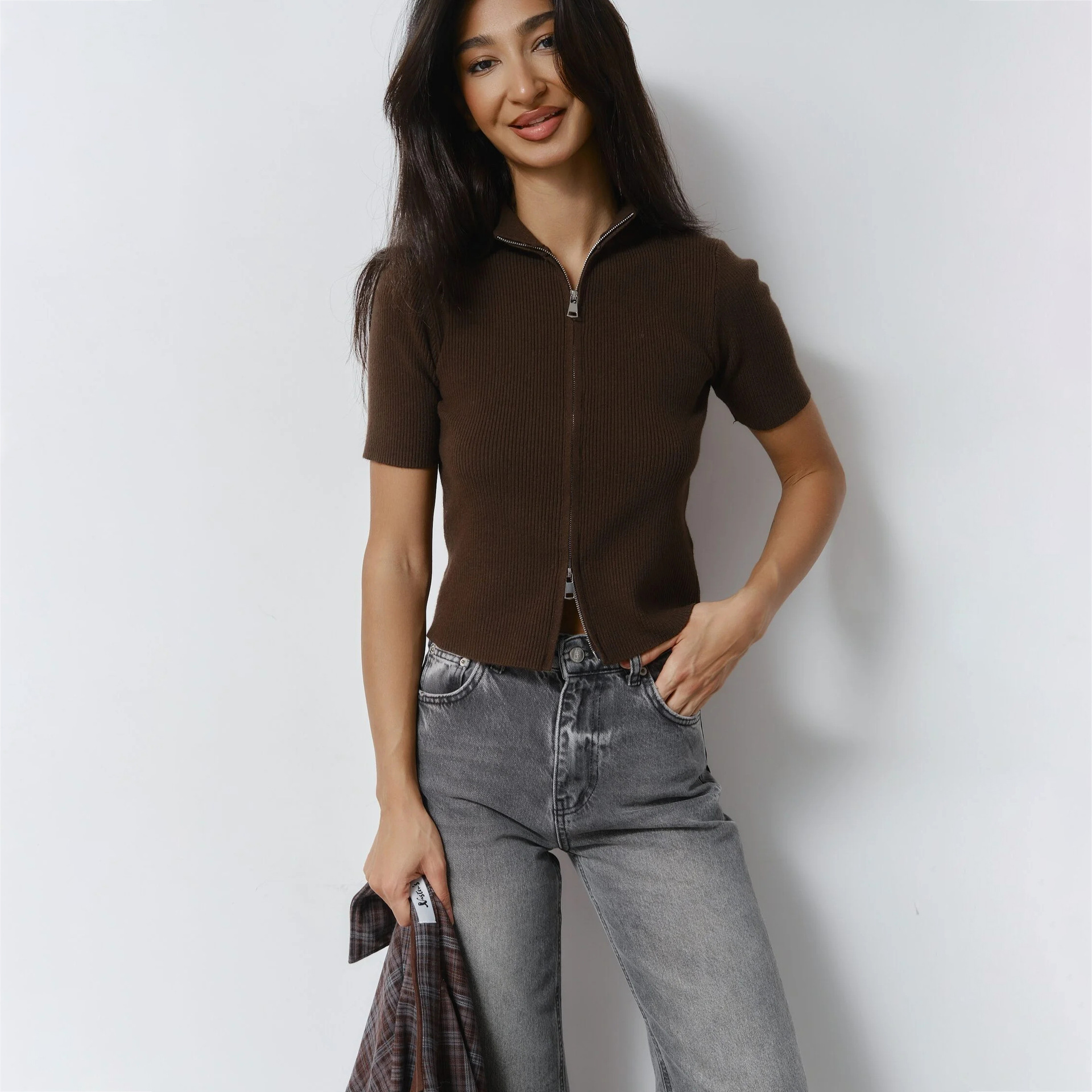 Solid Color Zipper Front Sleeveless Slim Fit Knit Sweater for Women – Spring Autumn Fashion Top