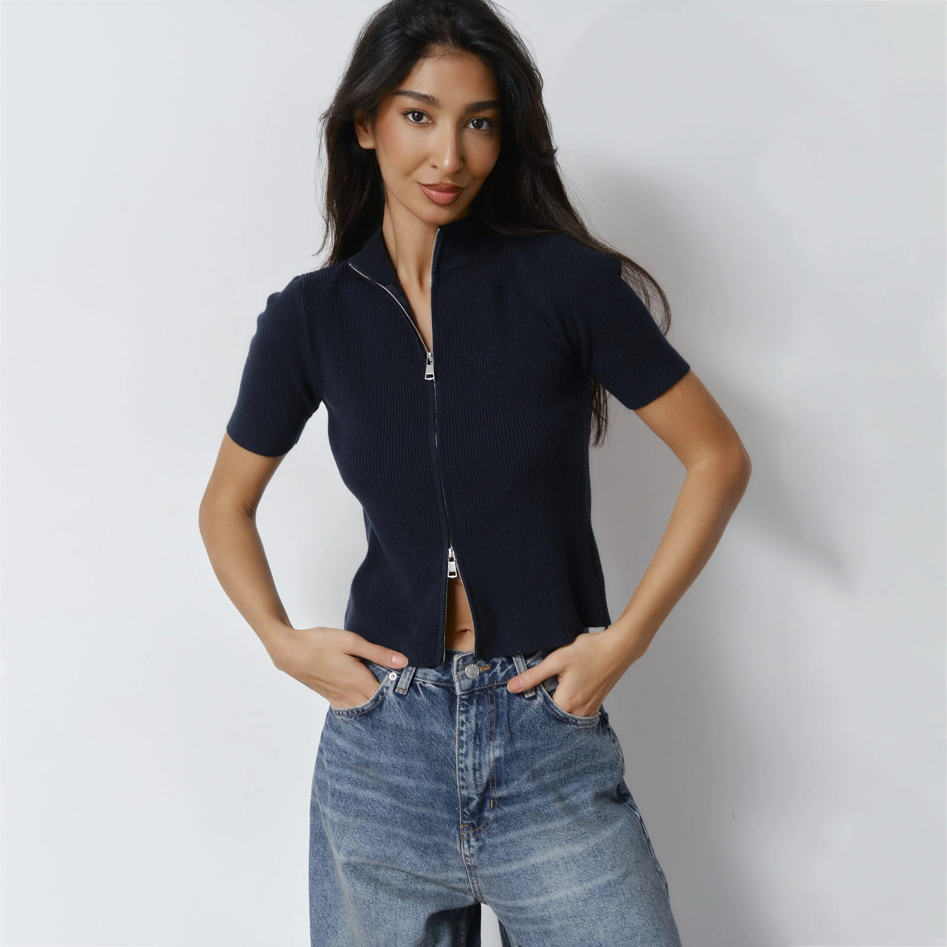 Solid Color Zipper Front Sleeveless Slim Fit Knit Sweater for Women – Spring Autumn Fashion Top