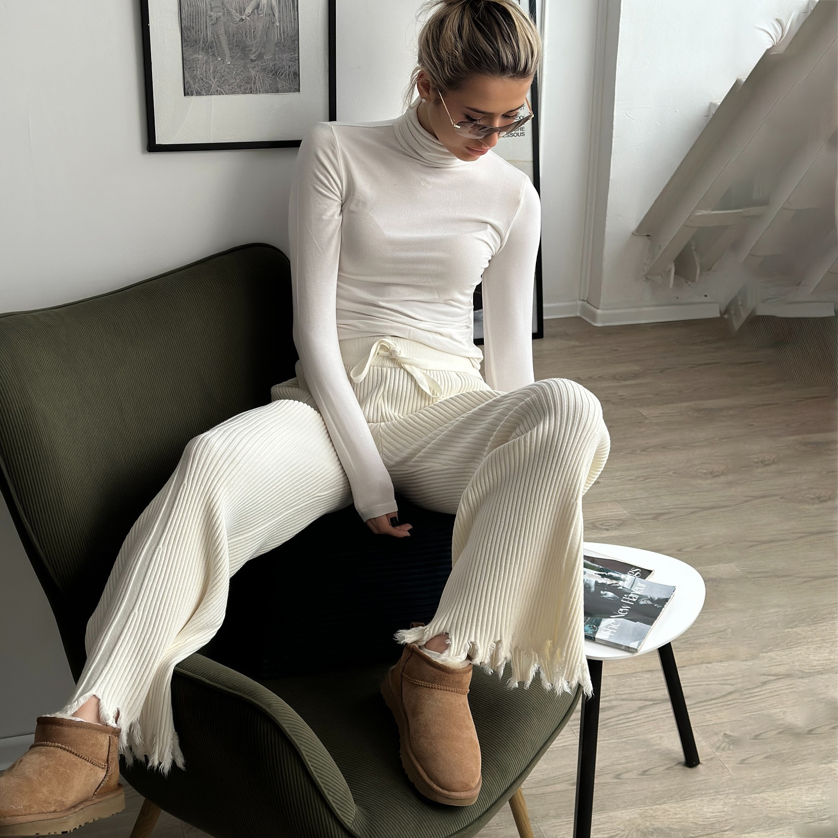 Designsoo Street Commute Bell-Bottom Frayed Edge Knit Casual Pants