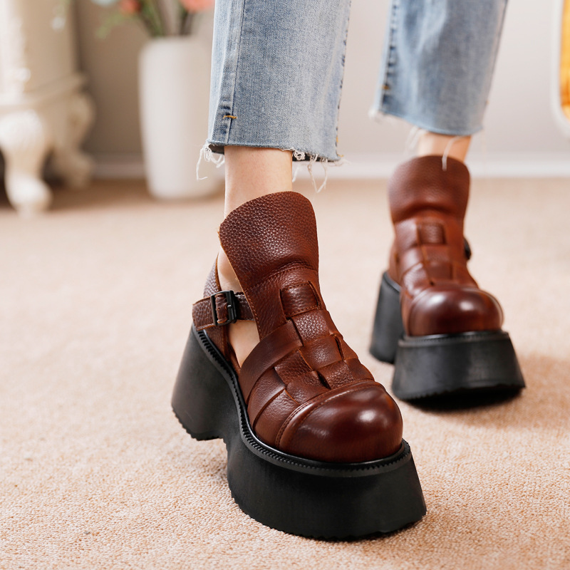 Designsoo Comfortable Wedge Genuine Leather Retro Sandals