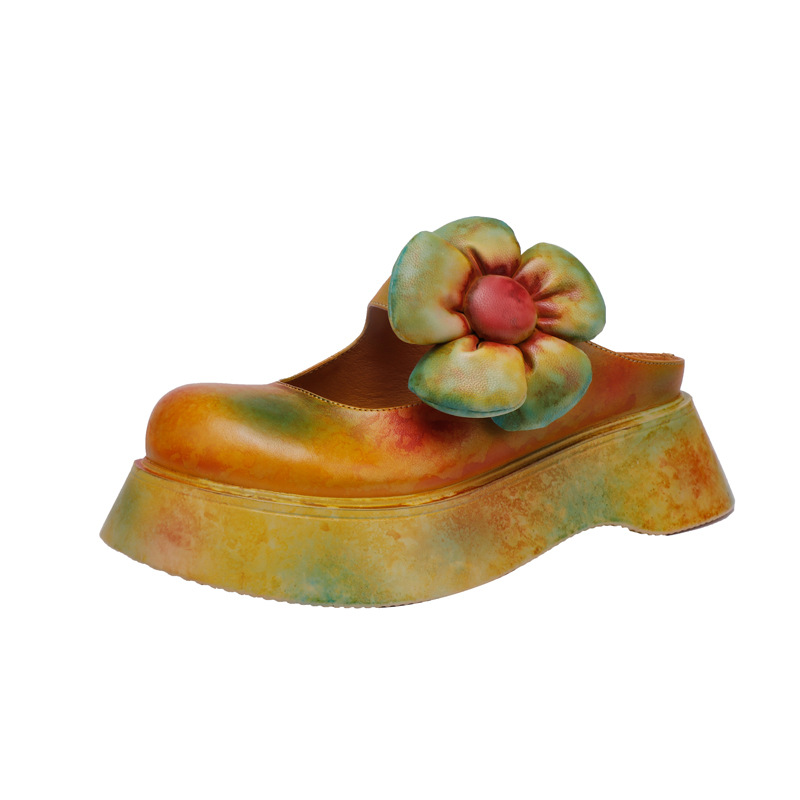 Floral Decorated Genuine Leather Toe-Cap Outdoor Sandals