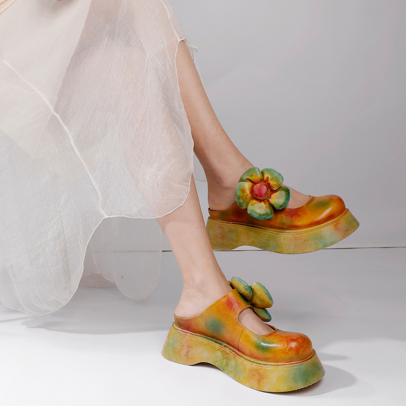 Floral Decorated Genuine Leather Toe-Cap Outdoor Sandals