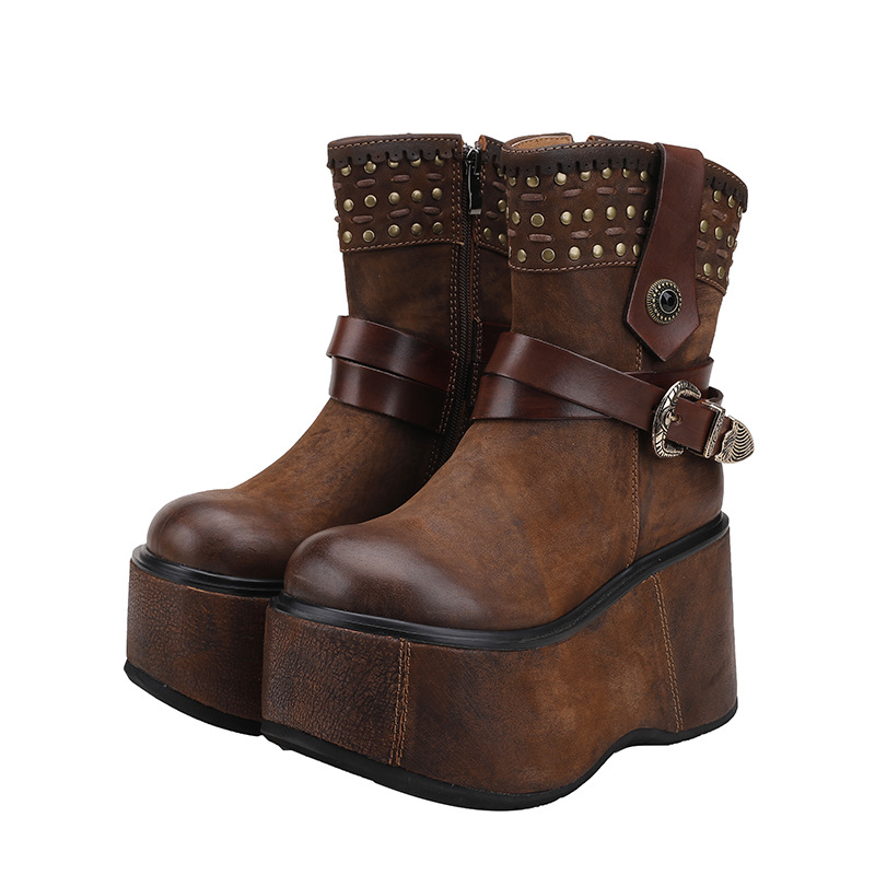 Handcrafted British Style Washed Cowhide Boots