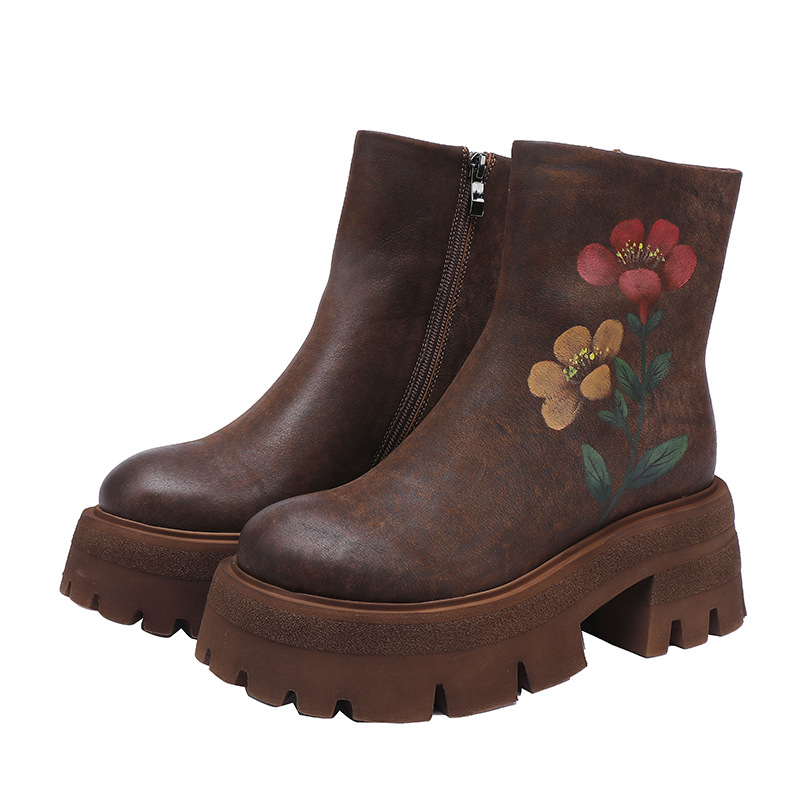 Cowhide Vintage Hand Embroidery Elegant Versatile Short Boots