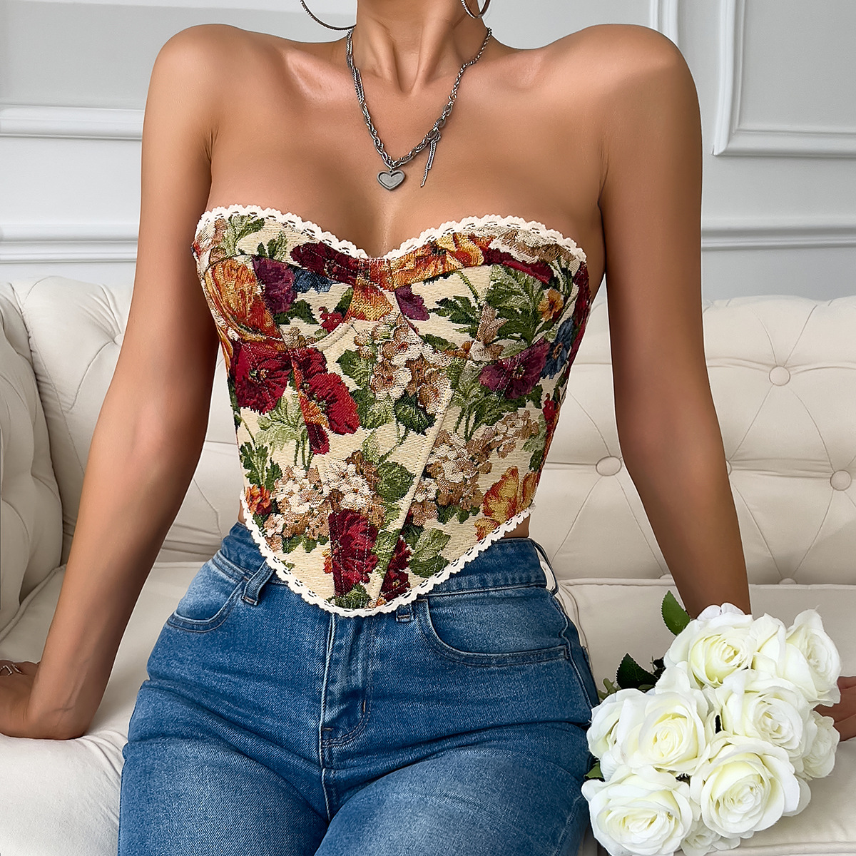Women's Vintage Floral Wrap Crop Top with Lace Trim & Fishbone Structure – French Style Bralette