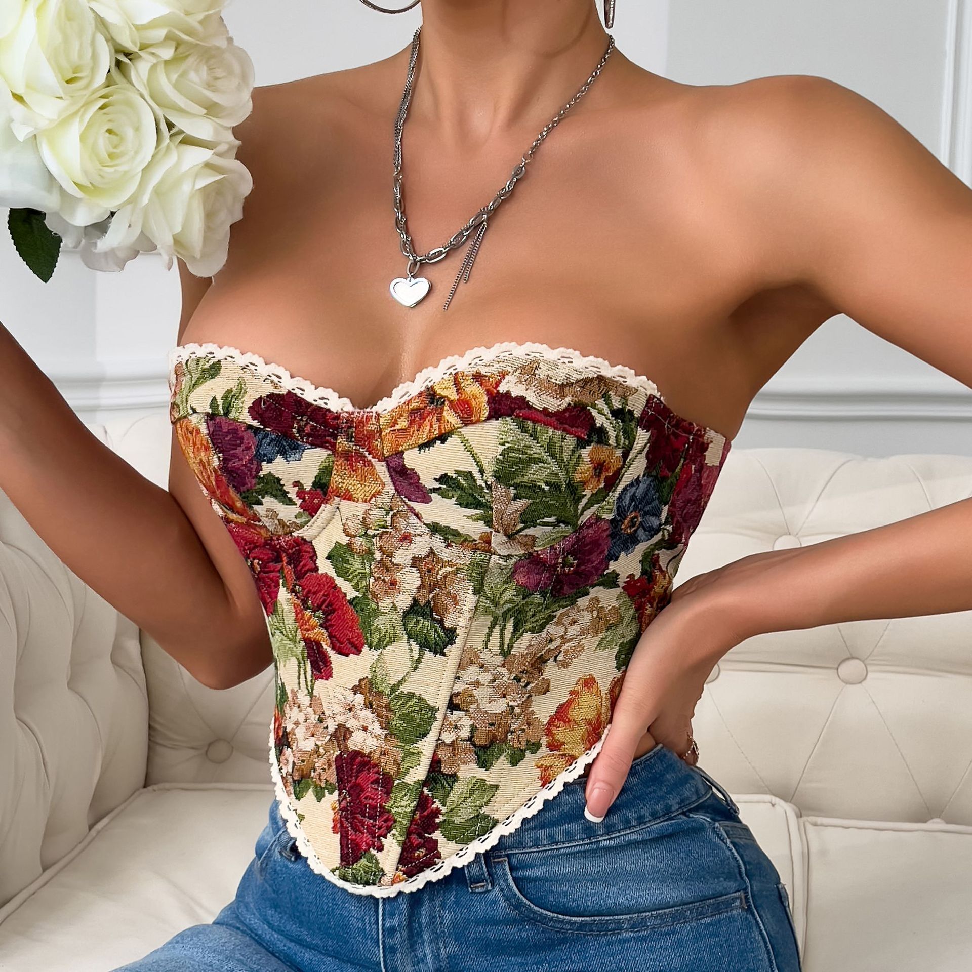 Women's Vintage Floral Wrap Crop Top with Lace Trim & Fishbone Structure – French Style Bralette