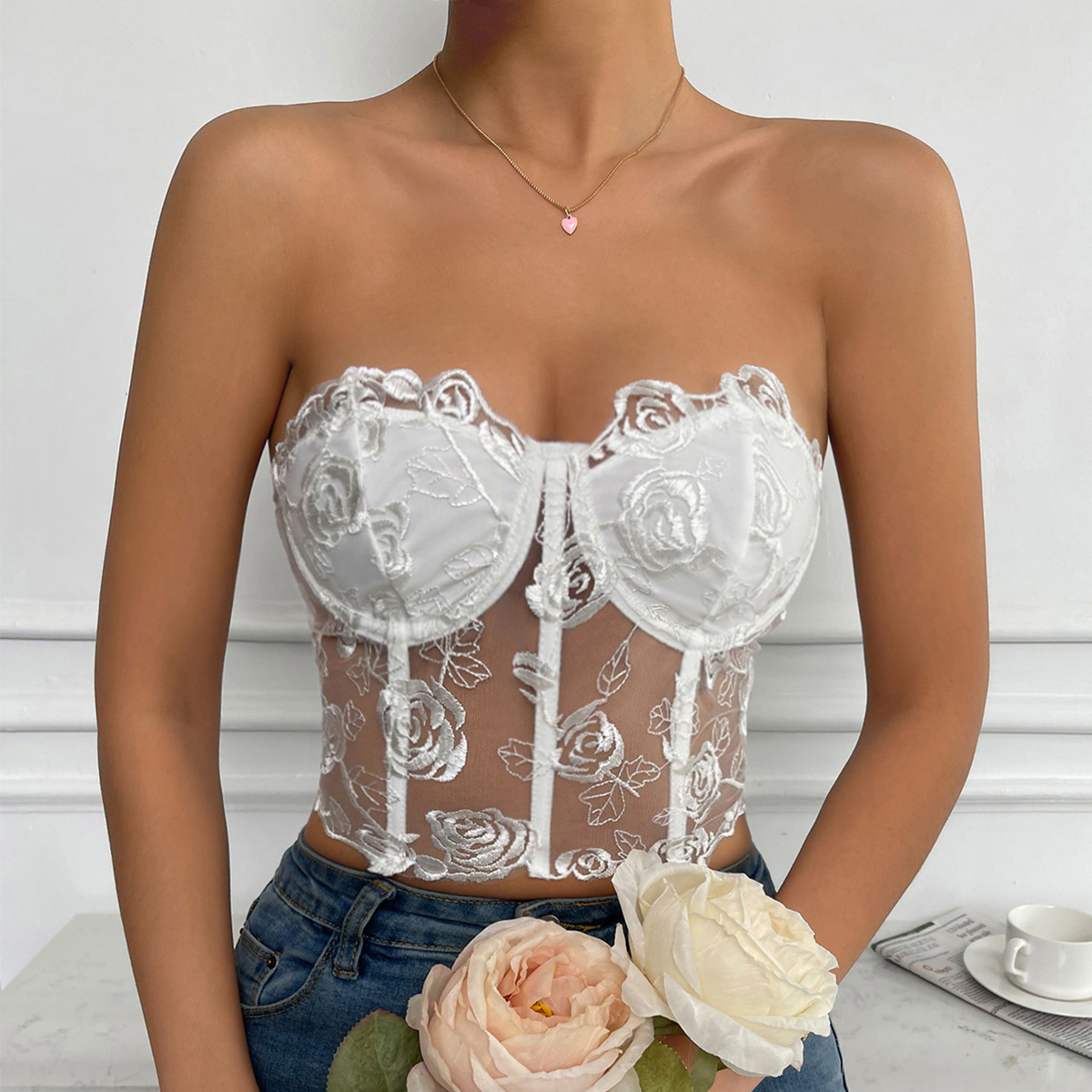 Sweet & Spicy Patchwork 3D Flower Bustier Crop Top with Fishbone Lacing & Underwire – Trendy Women’s Sexy Vest