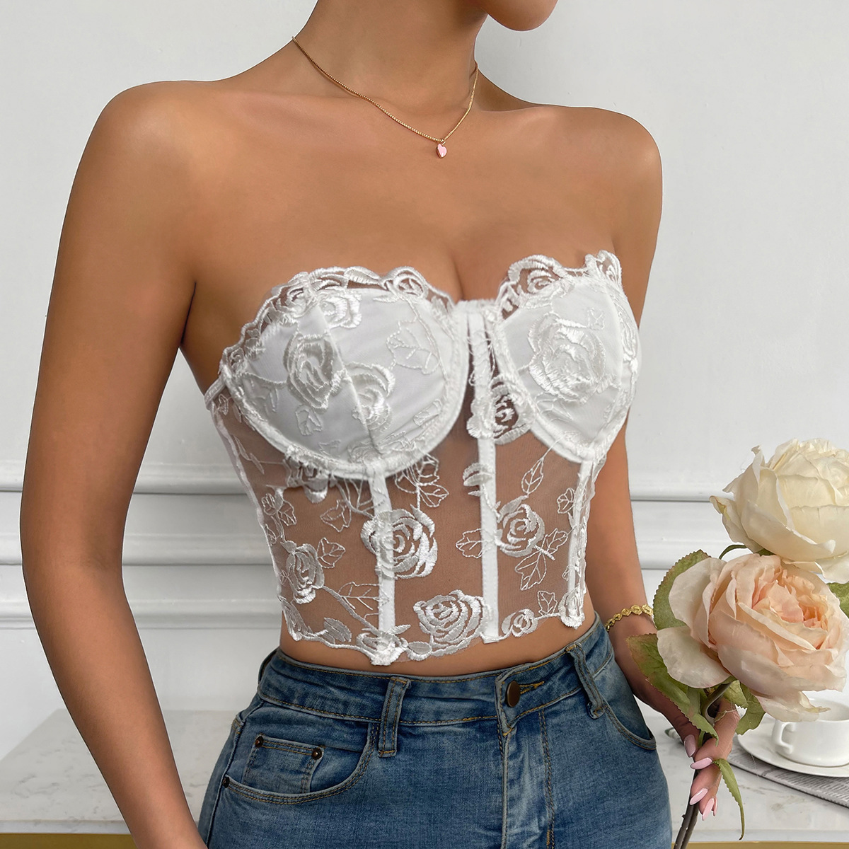 Sweet & Spicy Patchwork 3D Flower Bustier Crop Top with Fishbone Lacing & Underwire – Trendy Women’s Sexy Vest