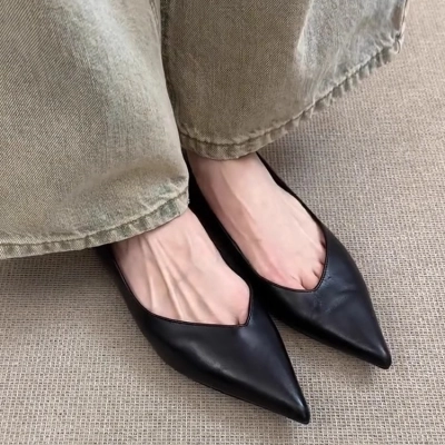 Minimalist Vintage Style Genuine Leather Pointed Toe Low Heel Slip-On Loafer – Women’s Office & Everyday Wear Shoes 02