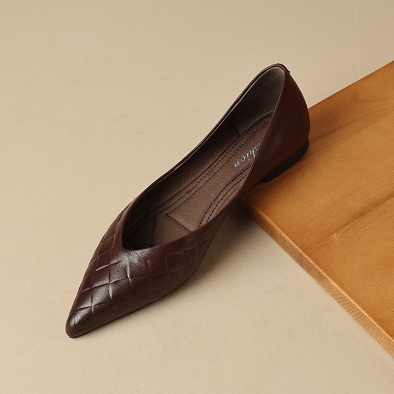 Pointed Toe Flat Loafer with Crochet Weave – Korean Style Retro Minimalist Women’s Shoes