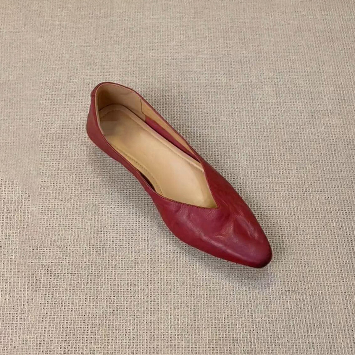 Ultra Soft Genuine Leather Slip-On Loafer with V-Shaped Buckle – Minimalist Vintage Style Flat Shoes for Women