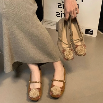 French Vintage Suede Block Heel Mary Jane Shoes with Rose Detail – Women’s Fairy Style Spring Flat Sandals 2025 02