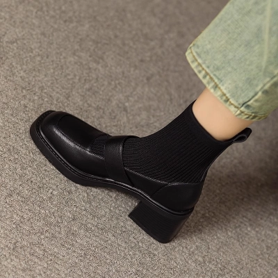 British Style Square Toe Elastic Pearl Sock Boots for Women – Mid Heel Collegiate Short Boots with Leather Paneling 2025 Spring Summer New Arrival 02