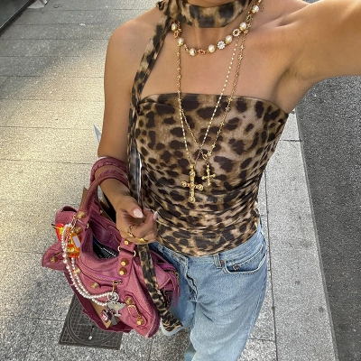 Vintage Leopard Print Tube Crop Top with Ruched Detail – Trendy Sexy Streetwear for Women  02