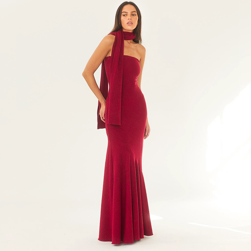 Elegant Solid Color Strapless Mermaid Bodycon Dress with Detachable Scarf Neck