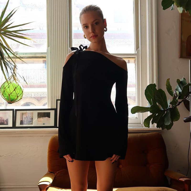 Sexy Off-Shoulder Strapless Long Sleeve Bodycon A-Line Midi Dress – Slimming Solid Color Dress