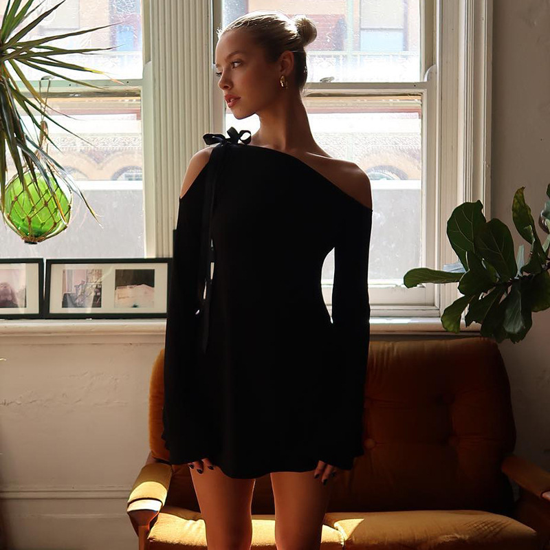 Sexy Off-Shoulder Strapless Long Sleeve Bodycon A-Line Midi Dress – Slimming Solid Color Dress