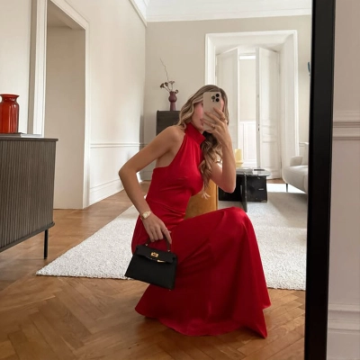 Sleeveless Halter Neck Open Back Satin Mermaid Bodycon Dress – Elegant Evening Gown for Red Carpet, Party & Formal Events 02