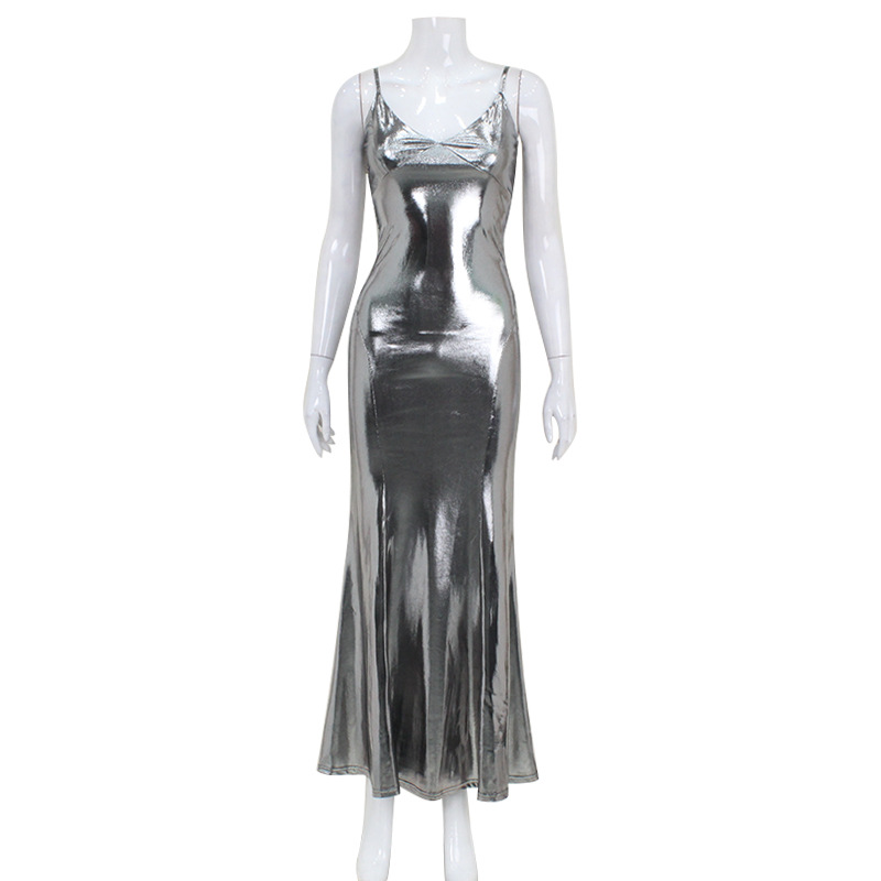 Sexy Backless Strapless Liquid Metal Shiny Silver Mermaid Gown – Glittering Evening Dress for Party, Night Club & Red Carpet Events