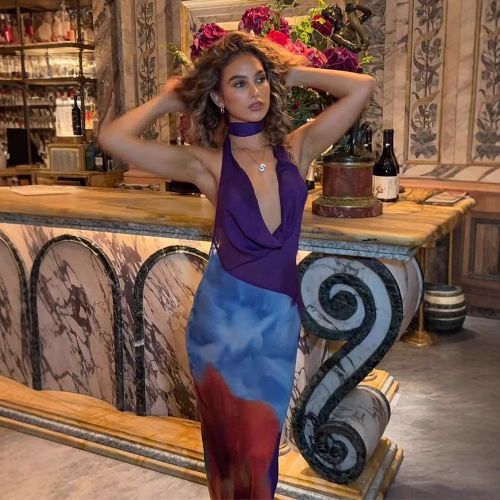 Color Block Sleeveless Halter Ruffle Backless Bodycon Long Dress – Trendy & Sexy Outfit for Party, Evening & Streetwear