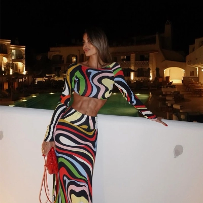 Crop Top & Midi Skirt Set – Sexy Beach Vacation Outfit for Women, Two-Piece Bikini Cover-Up Set 01