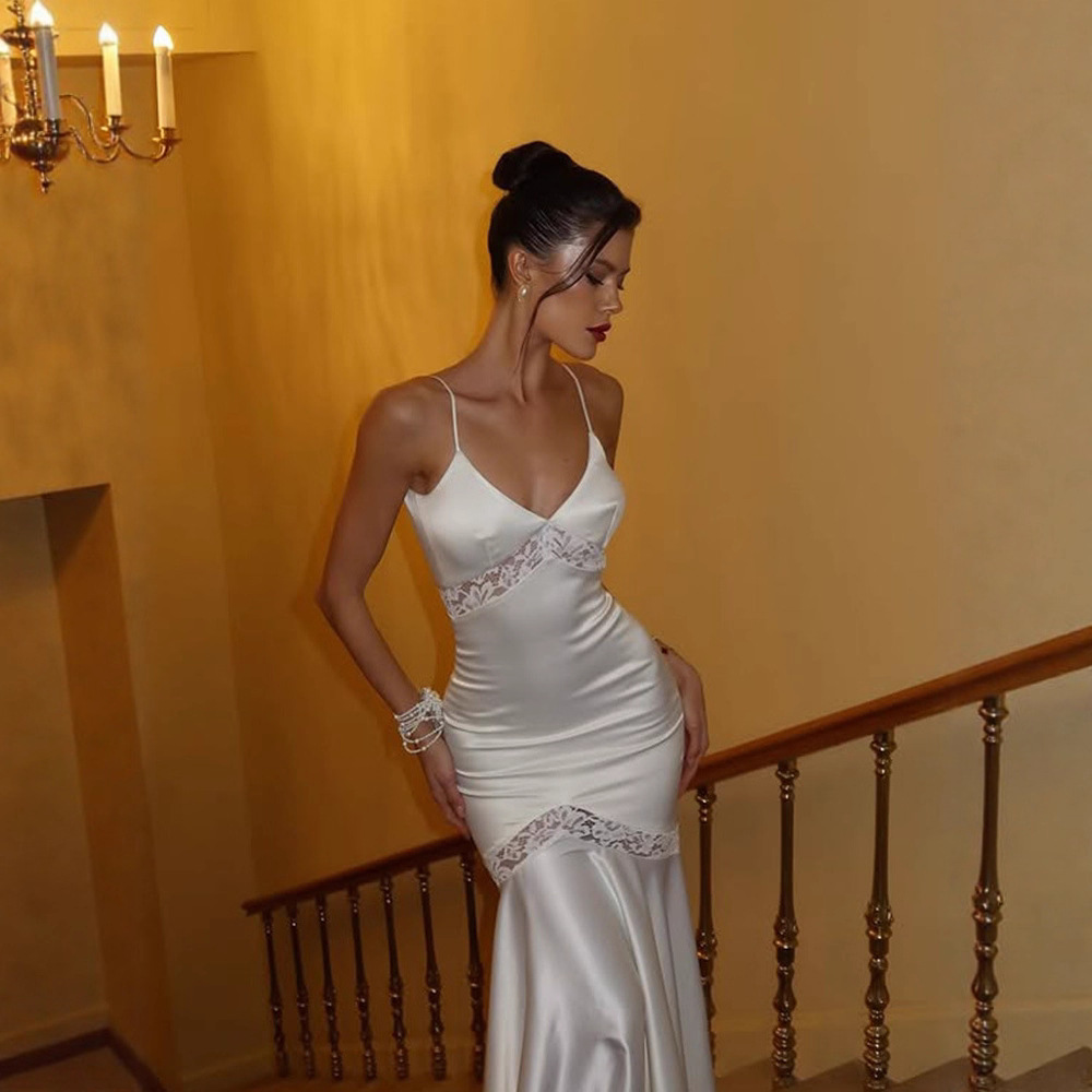 Solid Color French Elegant V-Neck Slip Dress – Long Sleeveless Maxi Gown with Lace Trim